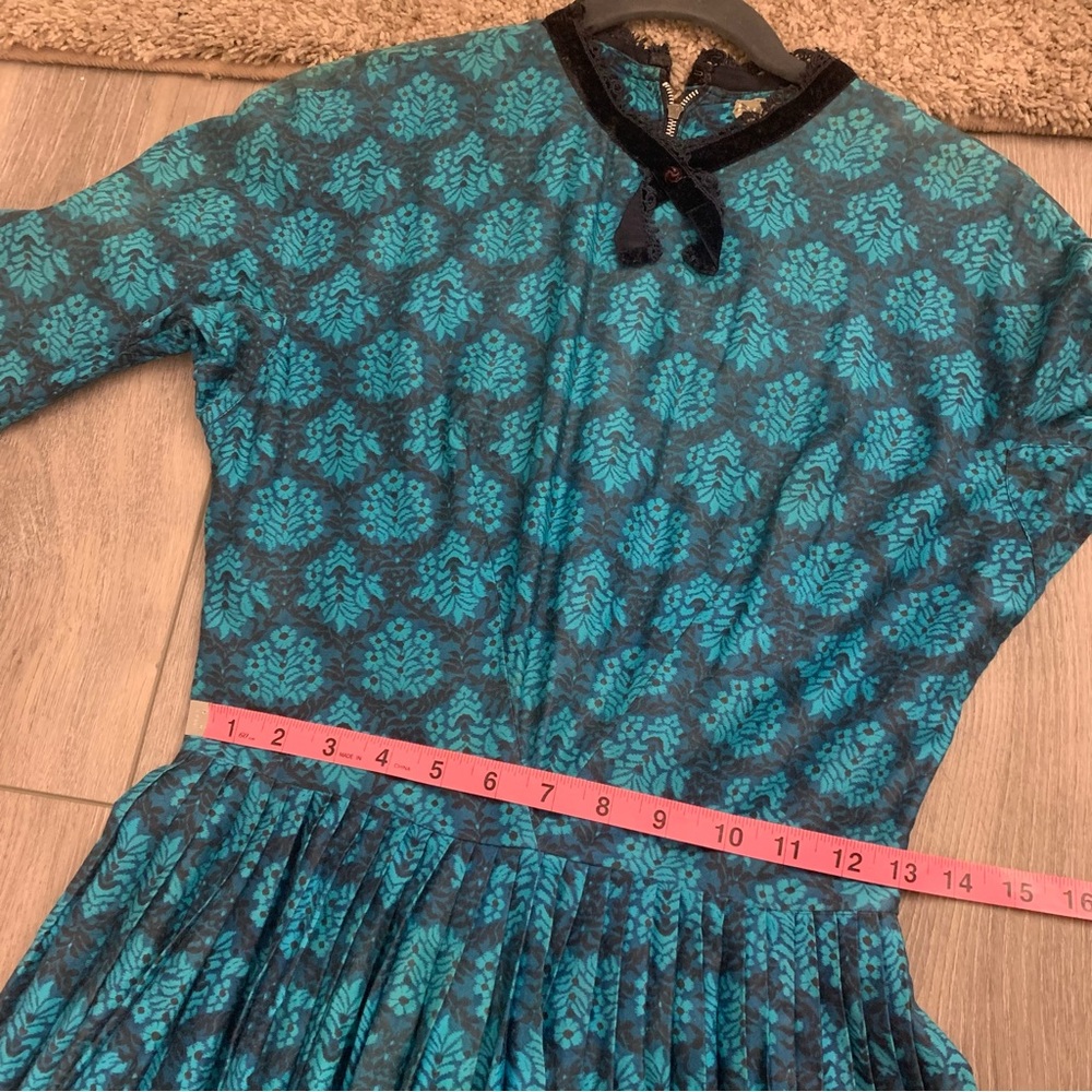 Vintage Emily dress - Picture 5 of 8